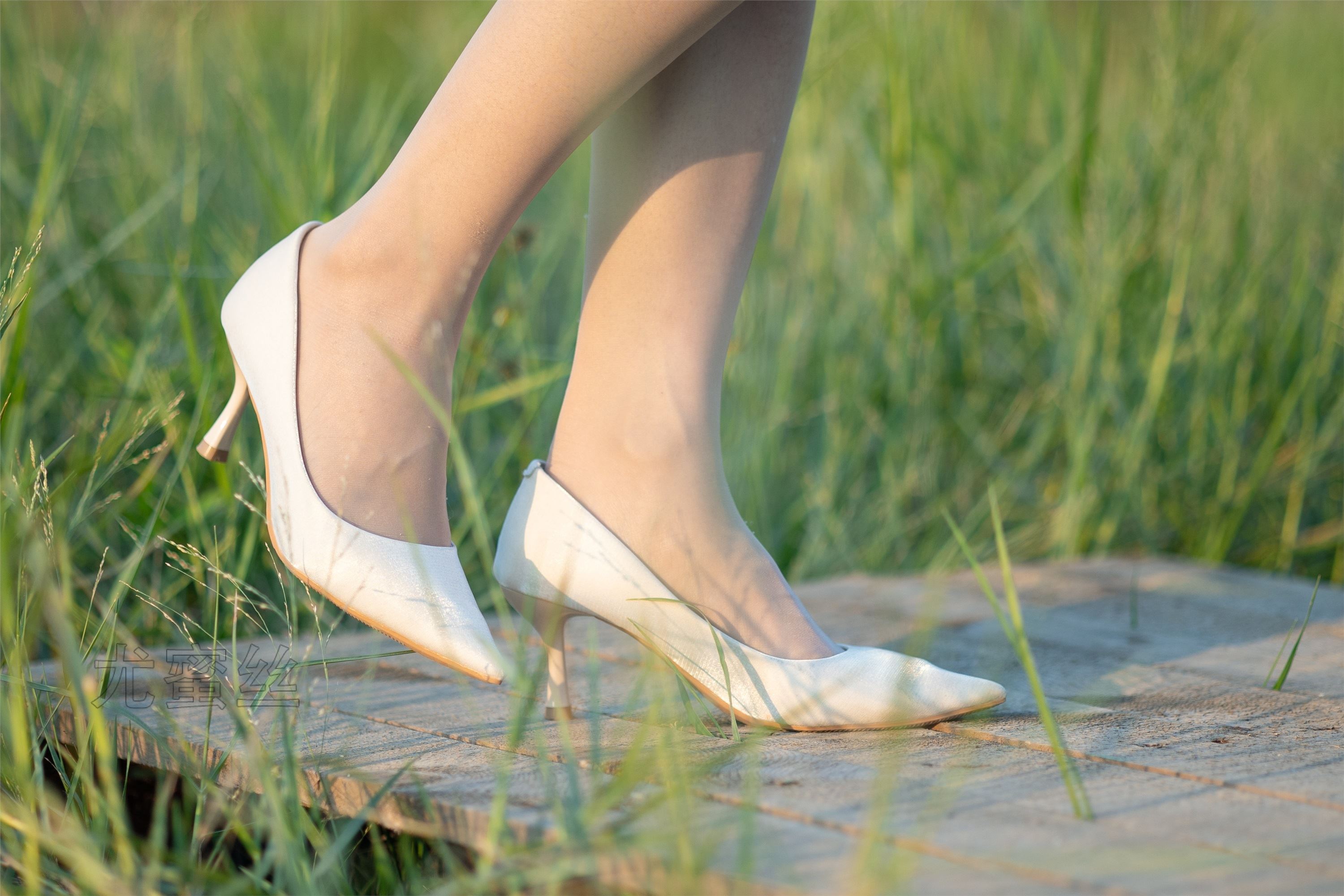 尤蜜丝 穿搭写真 NO.086